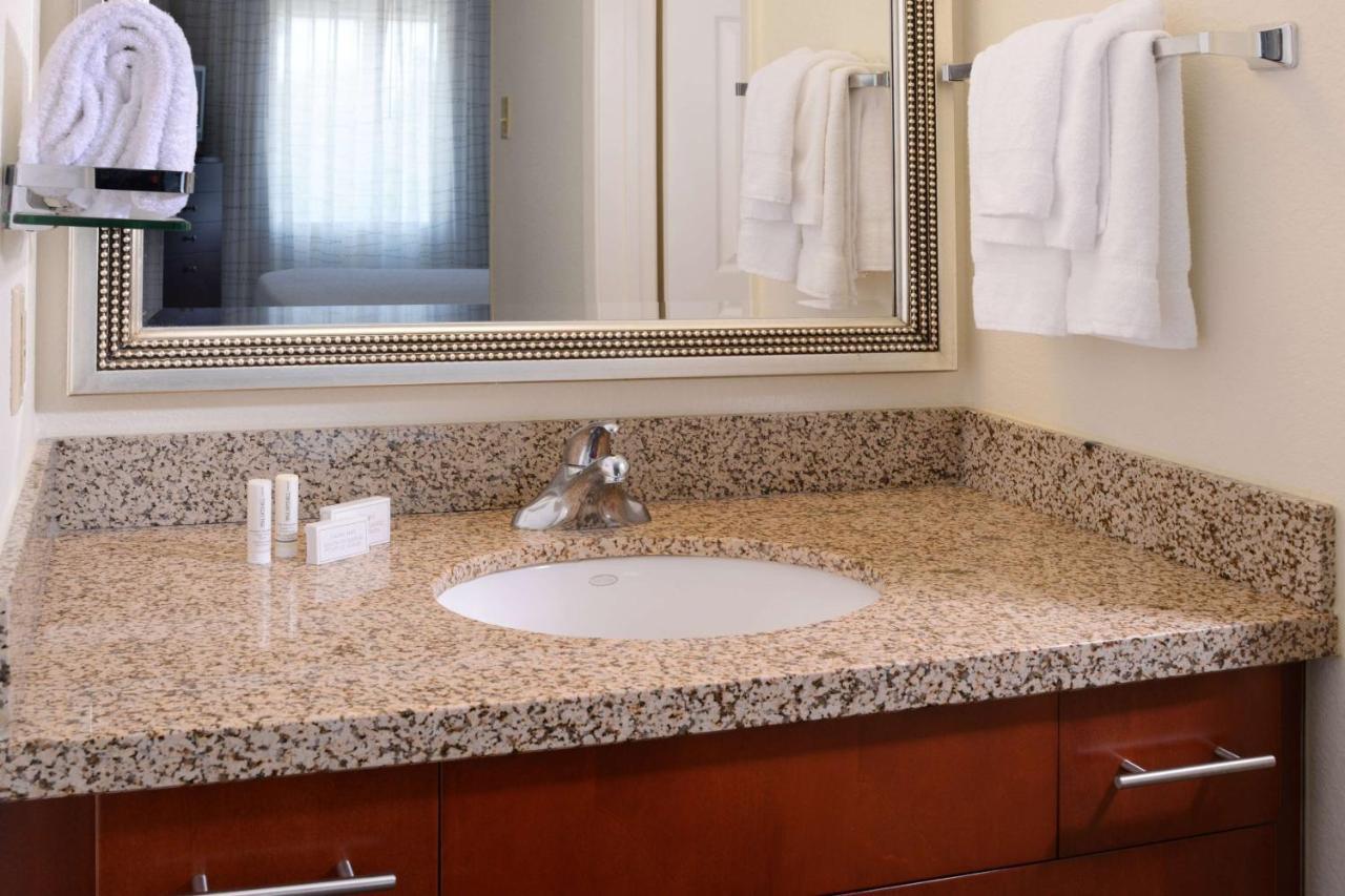Sonesta Es Suites Dallas Medical Market Center Buitenkant foto