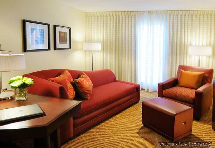 Sonesta Es Suites Dallas Medical Market Center Kamer foto